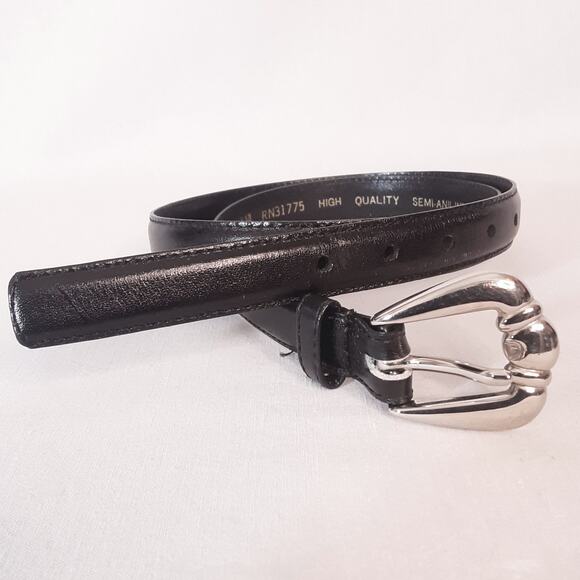 Beacon Hill Belt Skinny Large 29" to 31" Waist Semi Aniline Black Leather - Picture 1 of 14